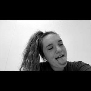 Meet your Posher, Zoe